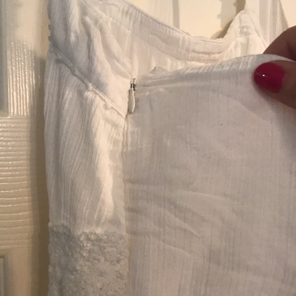 Anthropologie Maeve Ivory Halter Dress. Size 8 - Picture 6 of 9